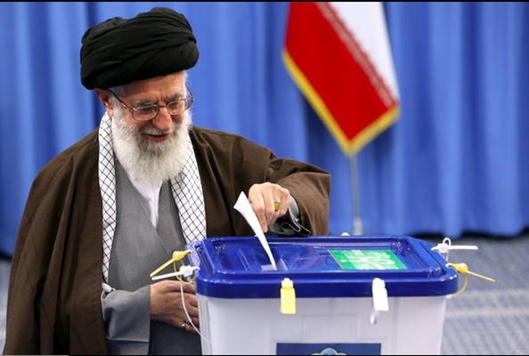 انتخابات تزریق خون در کالبد نظام جمهوری اسلامی است.